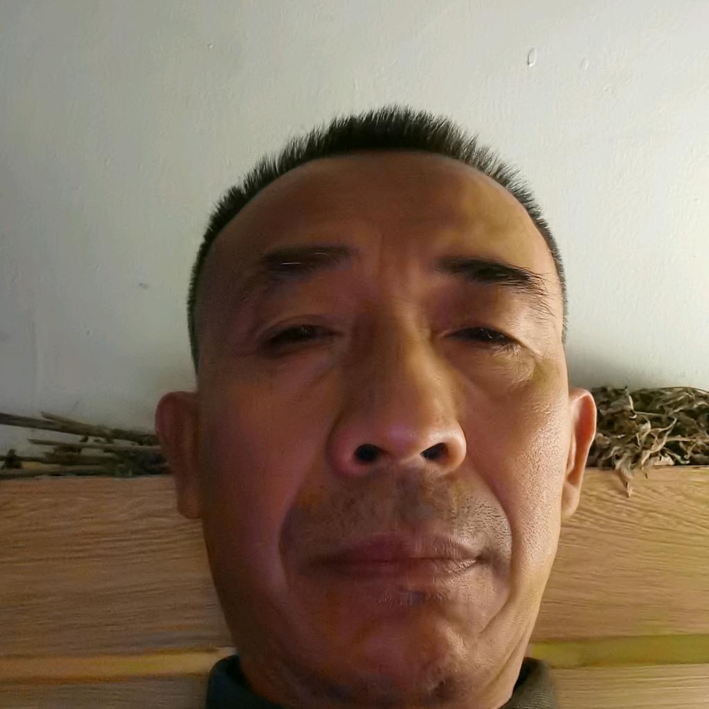 老董“味特”奶油草莓