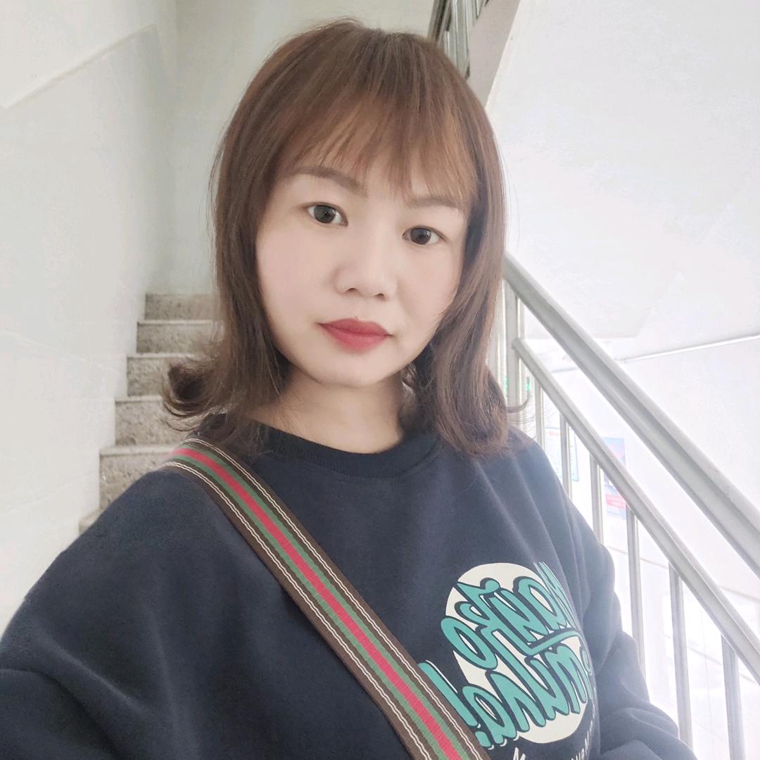 湖南妹子，心比柠檬酸《请勿连赞，谢谢》