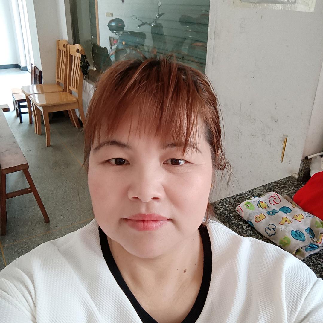 小池红娘：何姐《每天18：50开播》