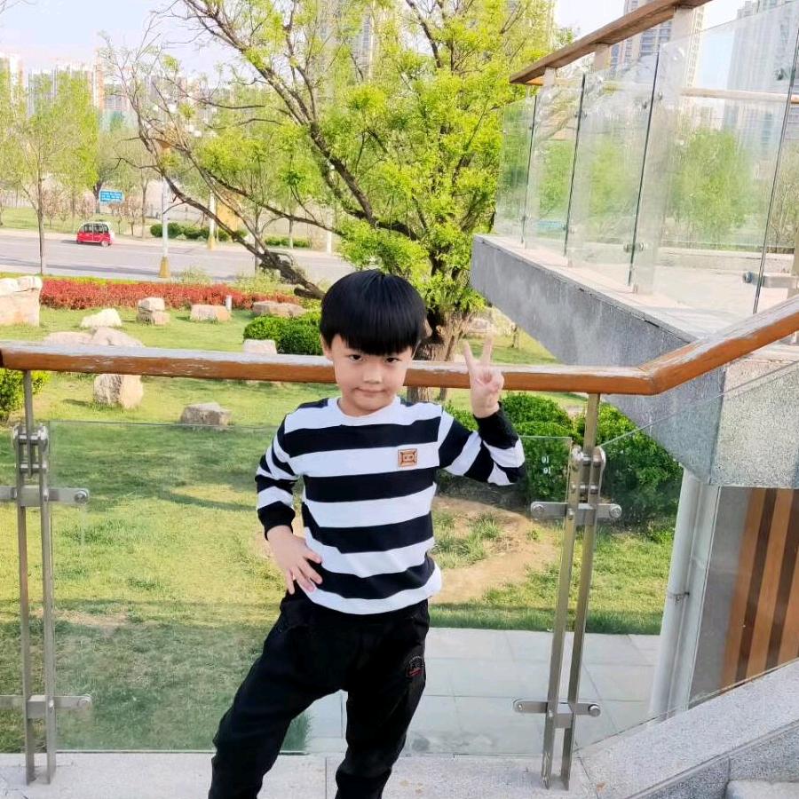 宇宙中的小火山