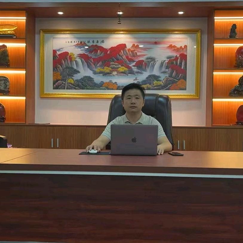 闯传企业服务集团：黄