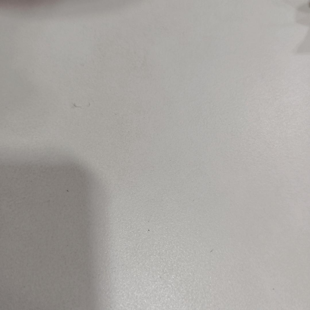 爱人不评价，