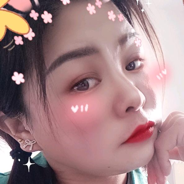 老李家的傻丫头。