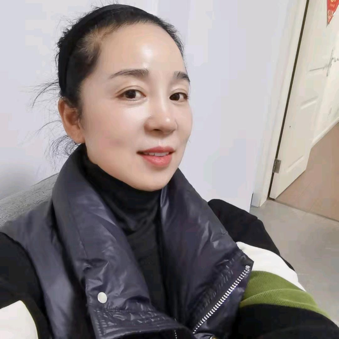 张华琴