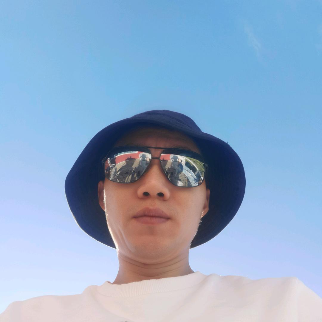 @亮仔