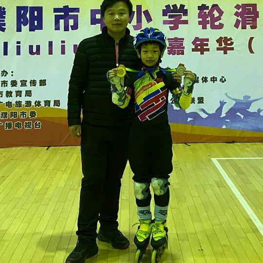 爱戏一哥