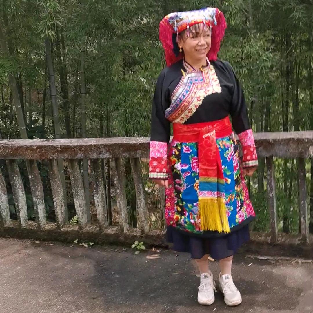 瑶山上的女汉子