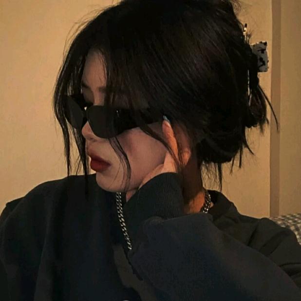 娜依