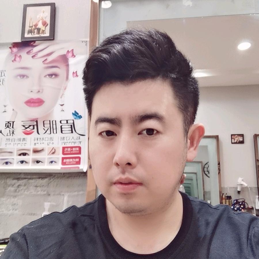 焦点形象设计室(滨海总店)官方号