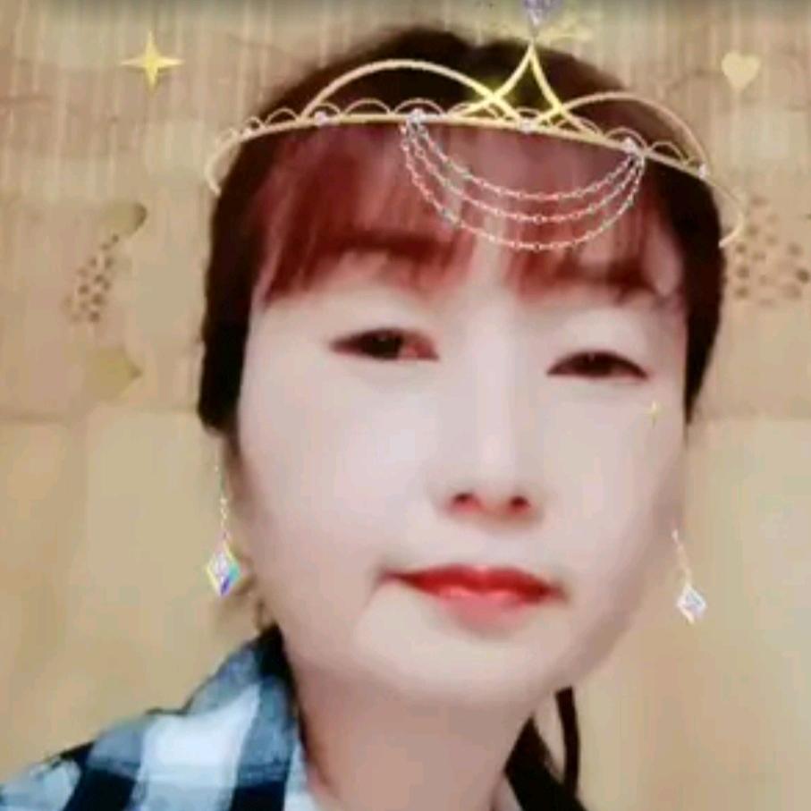 古月云
