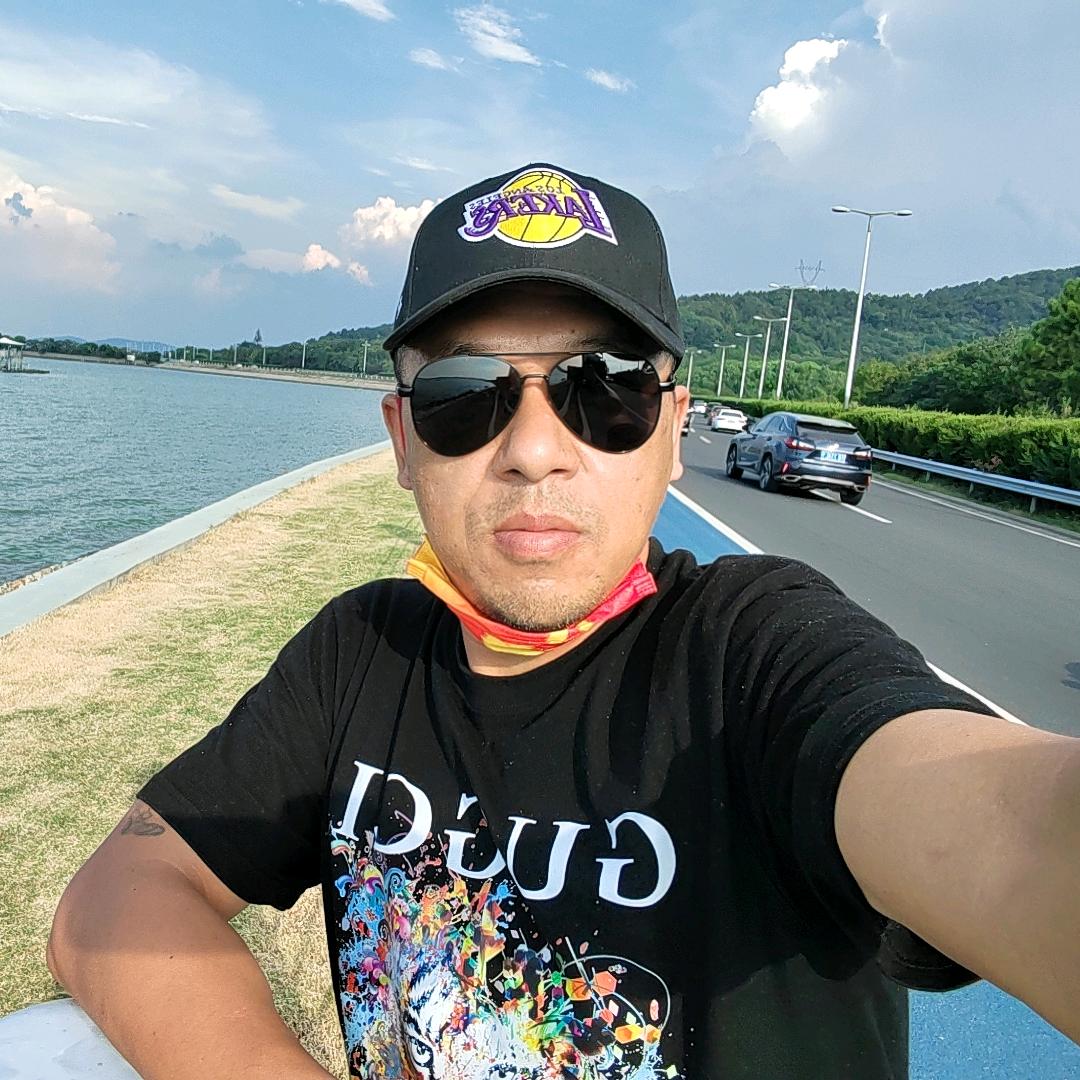 一个太阳☀️💕