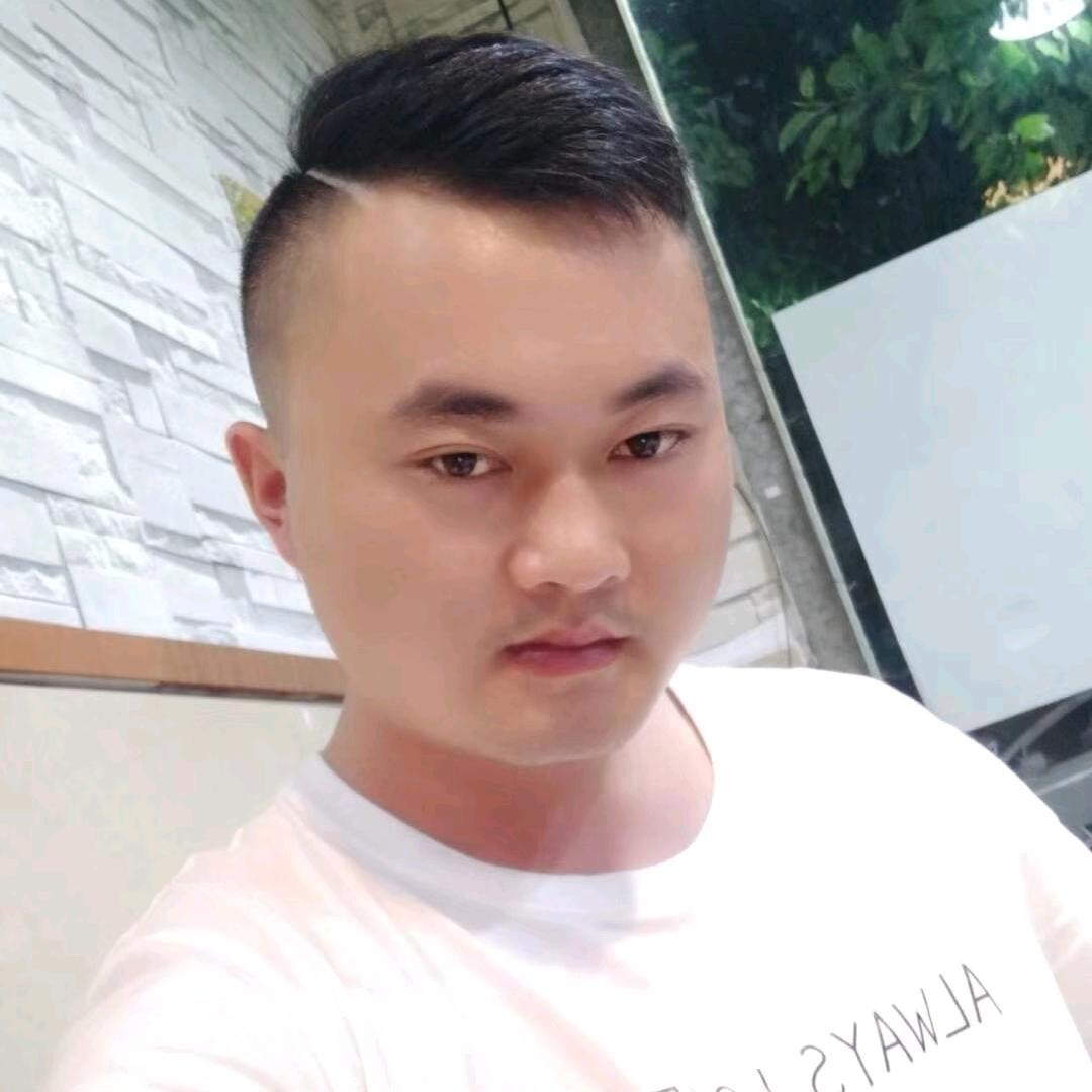 最初