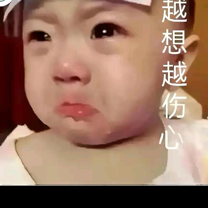 日出东方催人醒，不及晚霞懂我心。