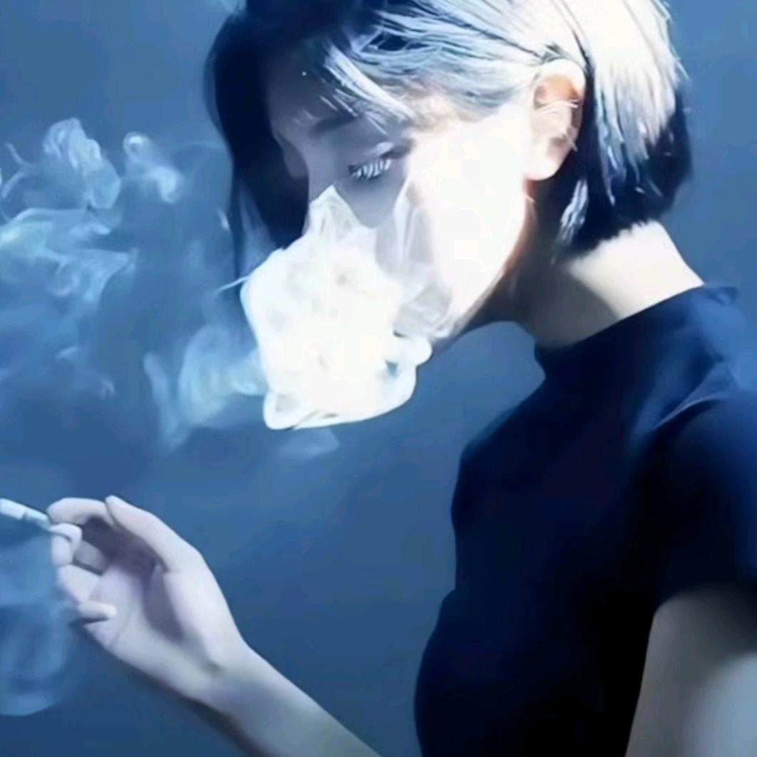 ༄༊࿆烈酒伴浓烟࿆ ྆࿐