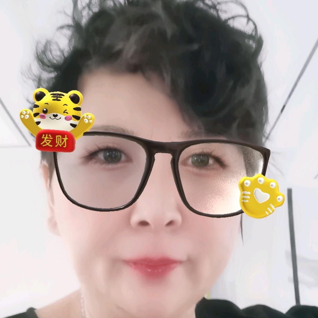 雨润荷花