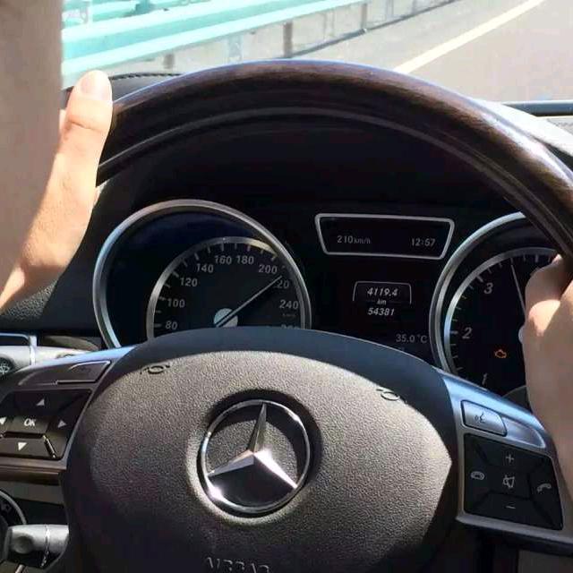 秋风扫落叶