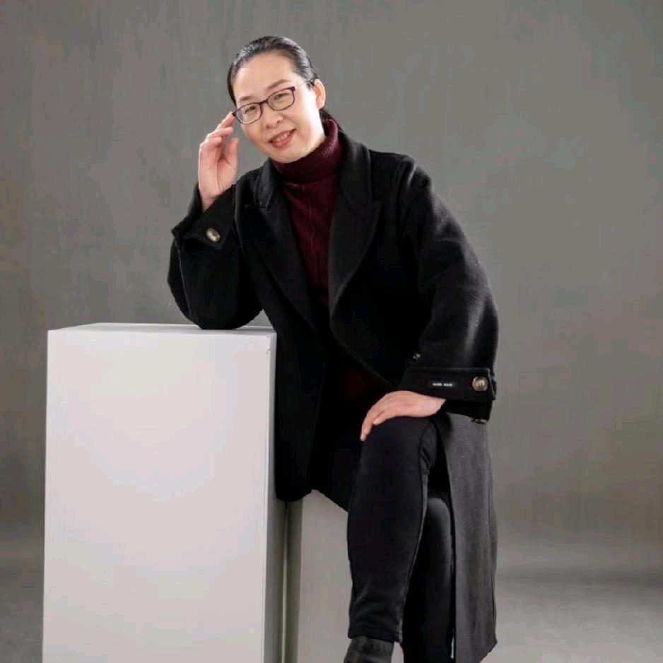 资中搬到成都的搬砖大姐姐