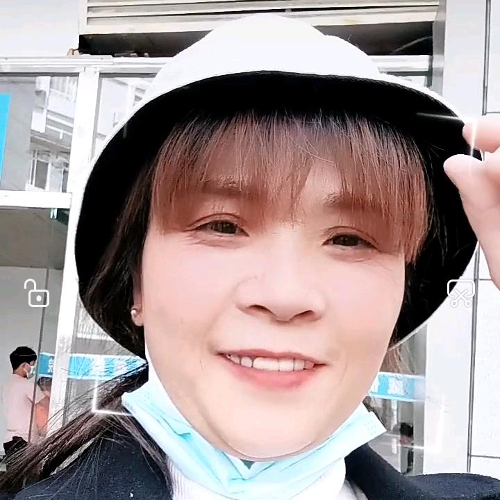 @云南五姐   聊天直播