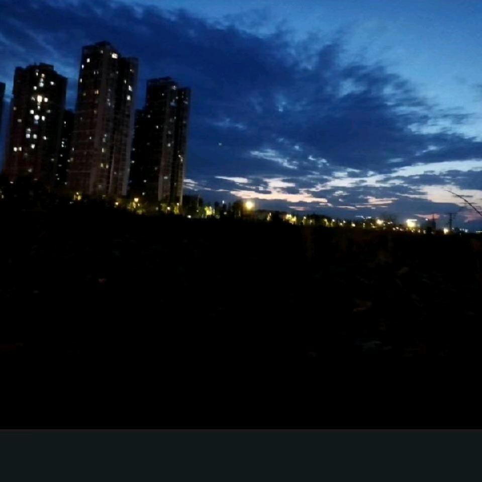 潇洒哥