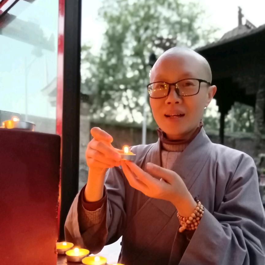 慧照寺出家人：释悟建