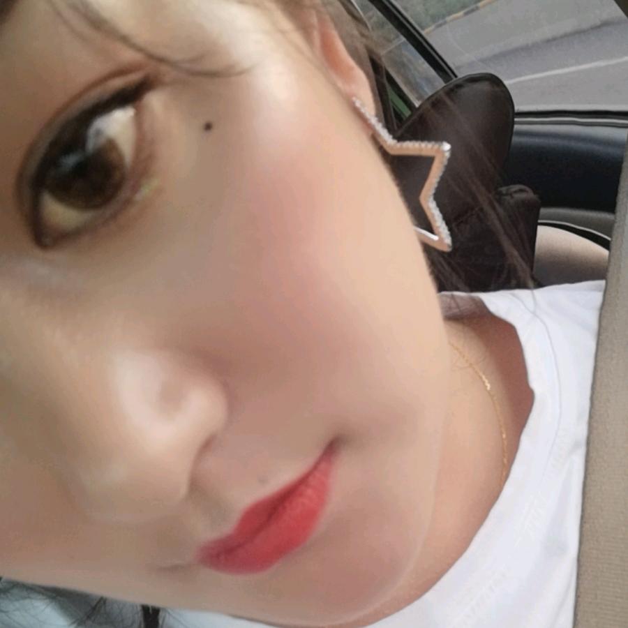 @刘阿红  🌴🥤🌴