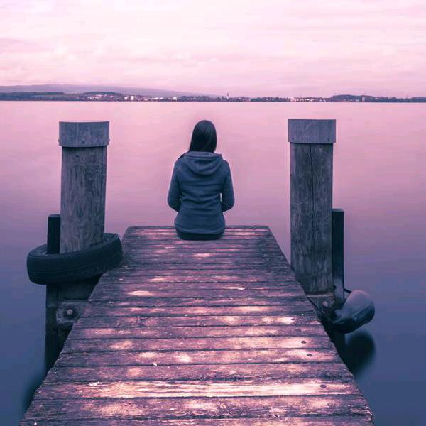 小漫(爱唱歌跳舞）