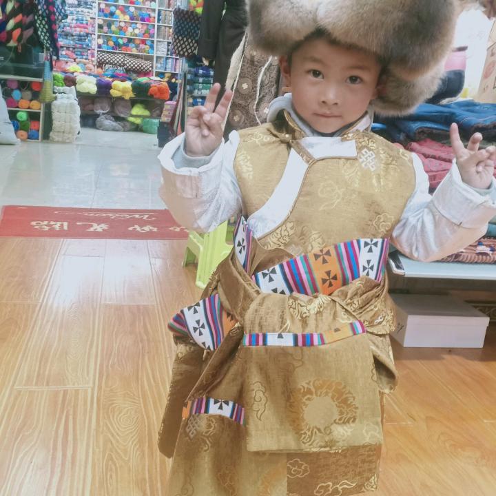 格桑👫扎西