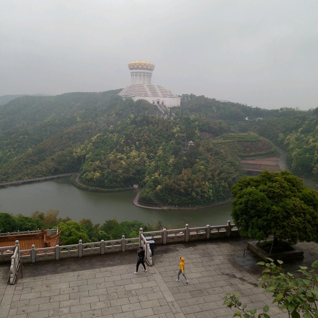 光明磊落