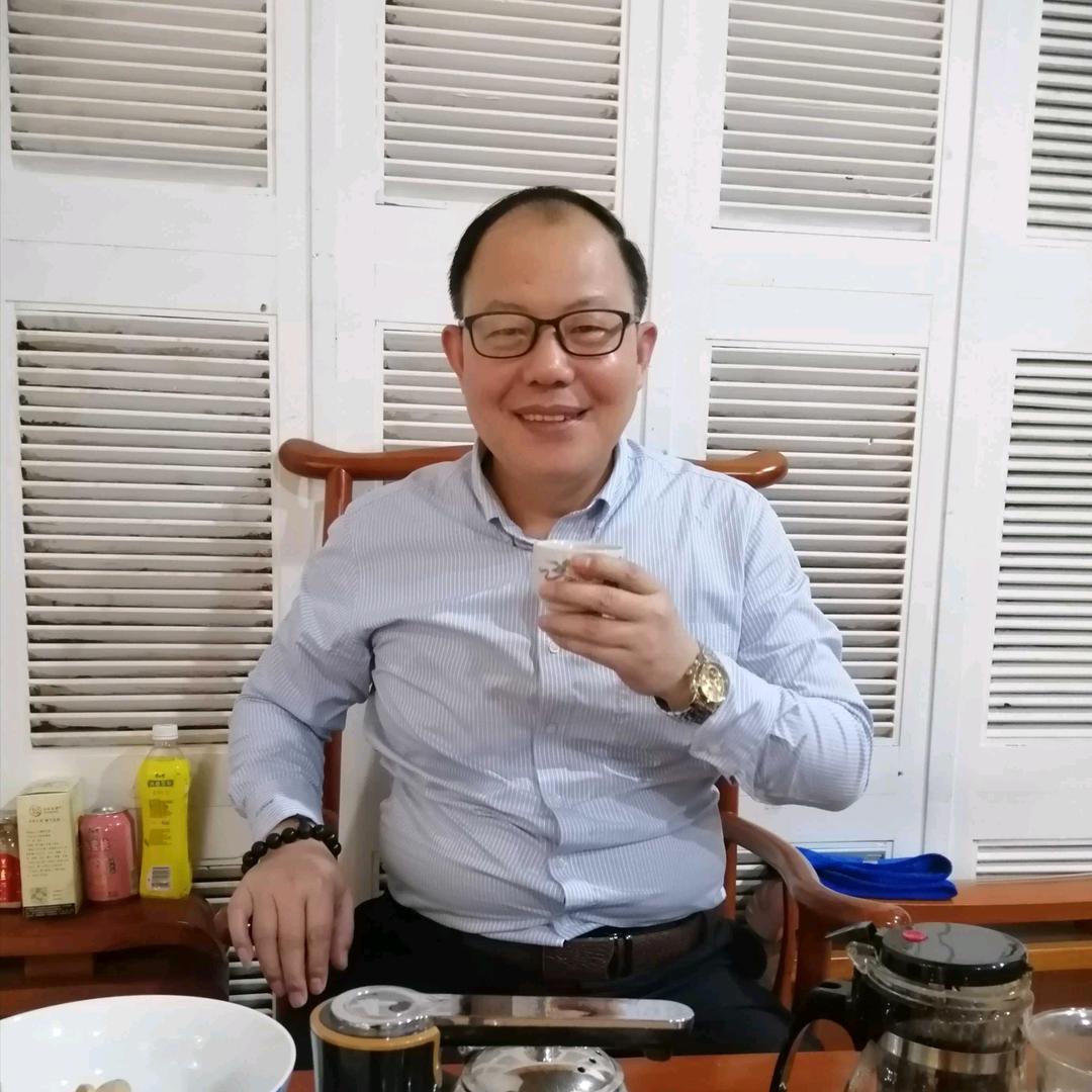 张展笑谈