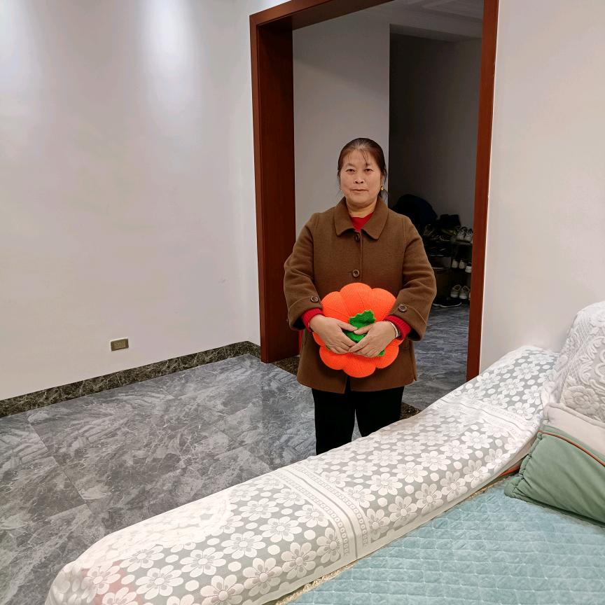 开心大姐