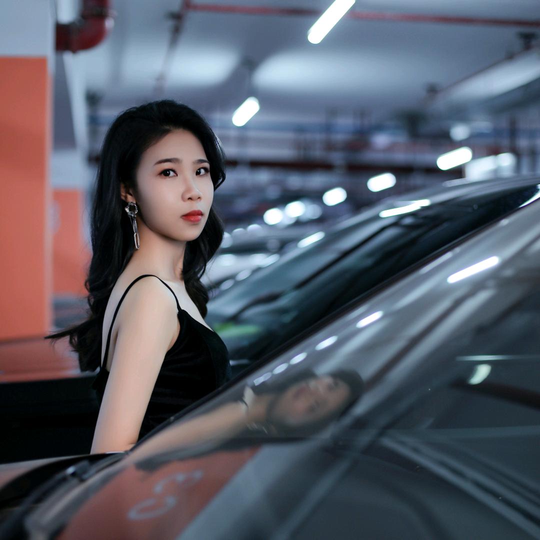 一杯冰美式少冰