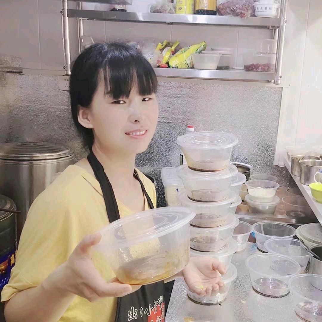 郑州市管城区田先生肉酱拌面