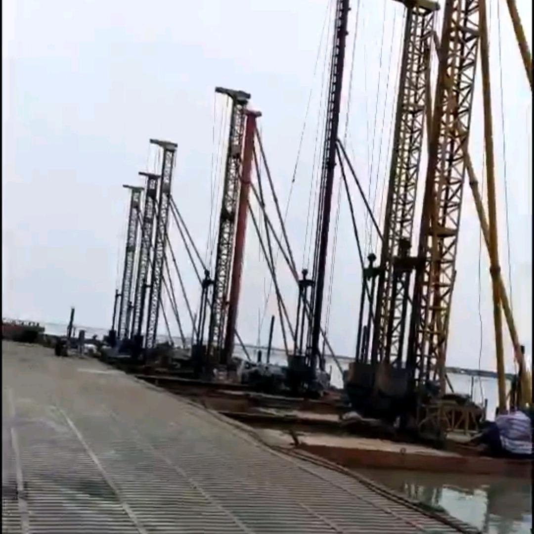 洪二