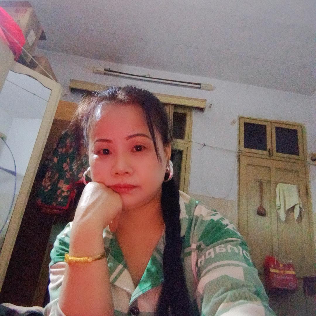 辉