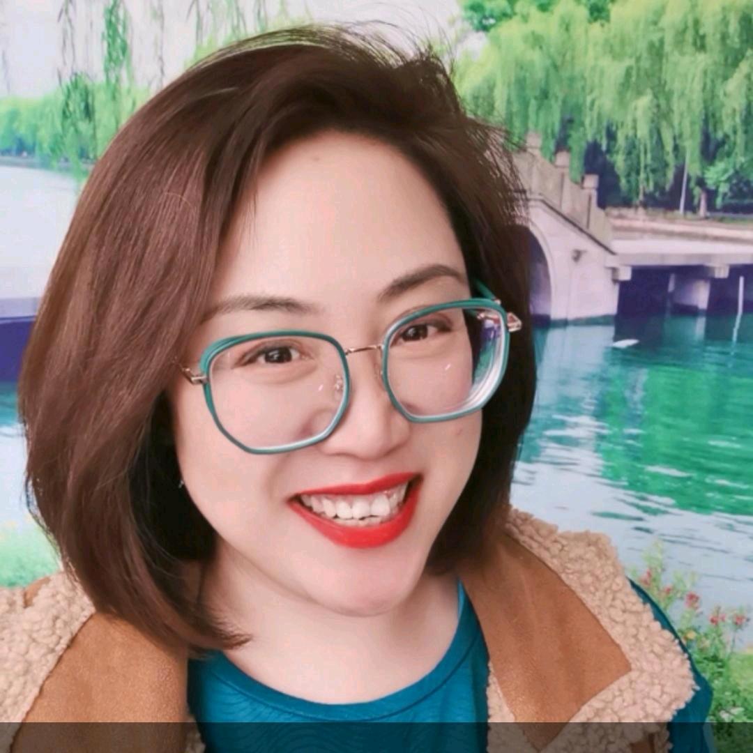福嘉嘉