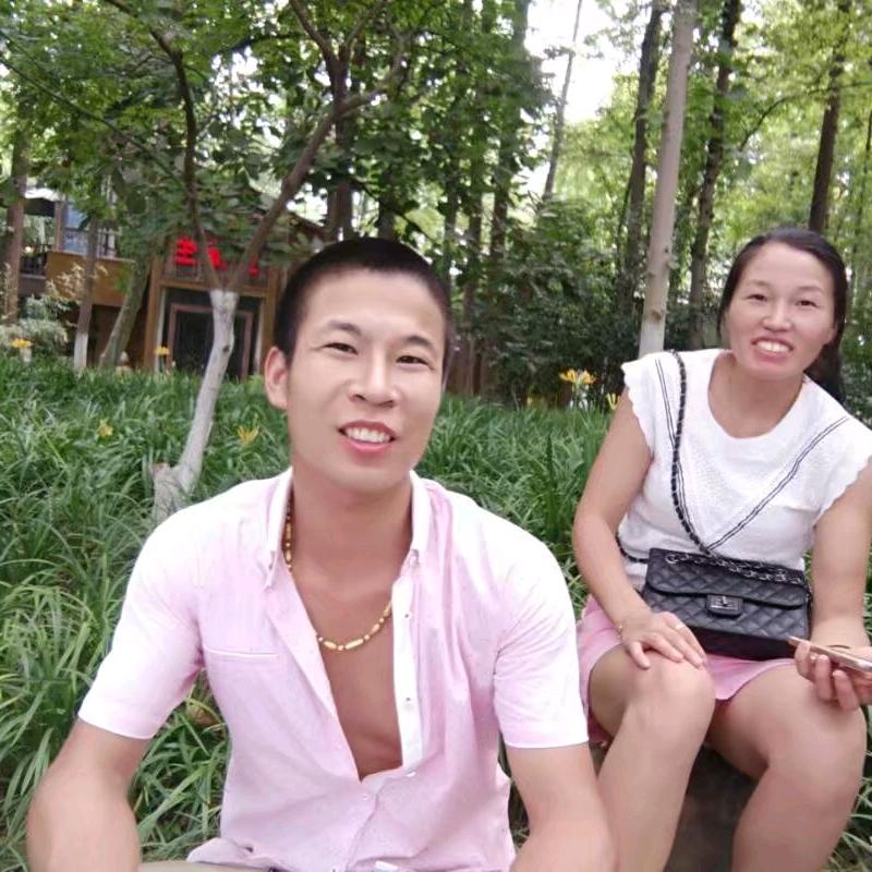 女强哥