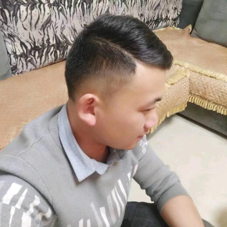【不甘平凡】