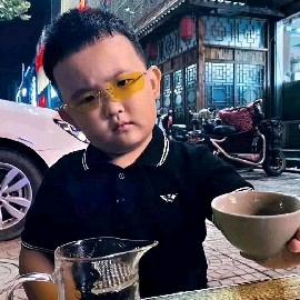 🇨🇳 。🔥 陈志群💫
