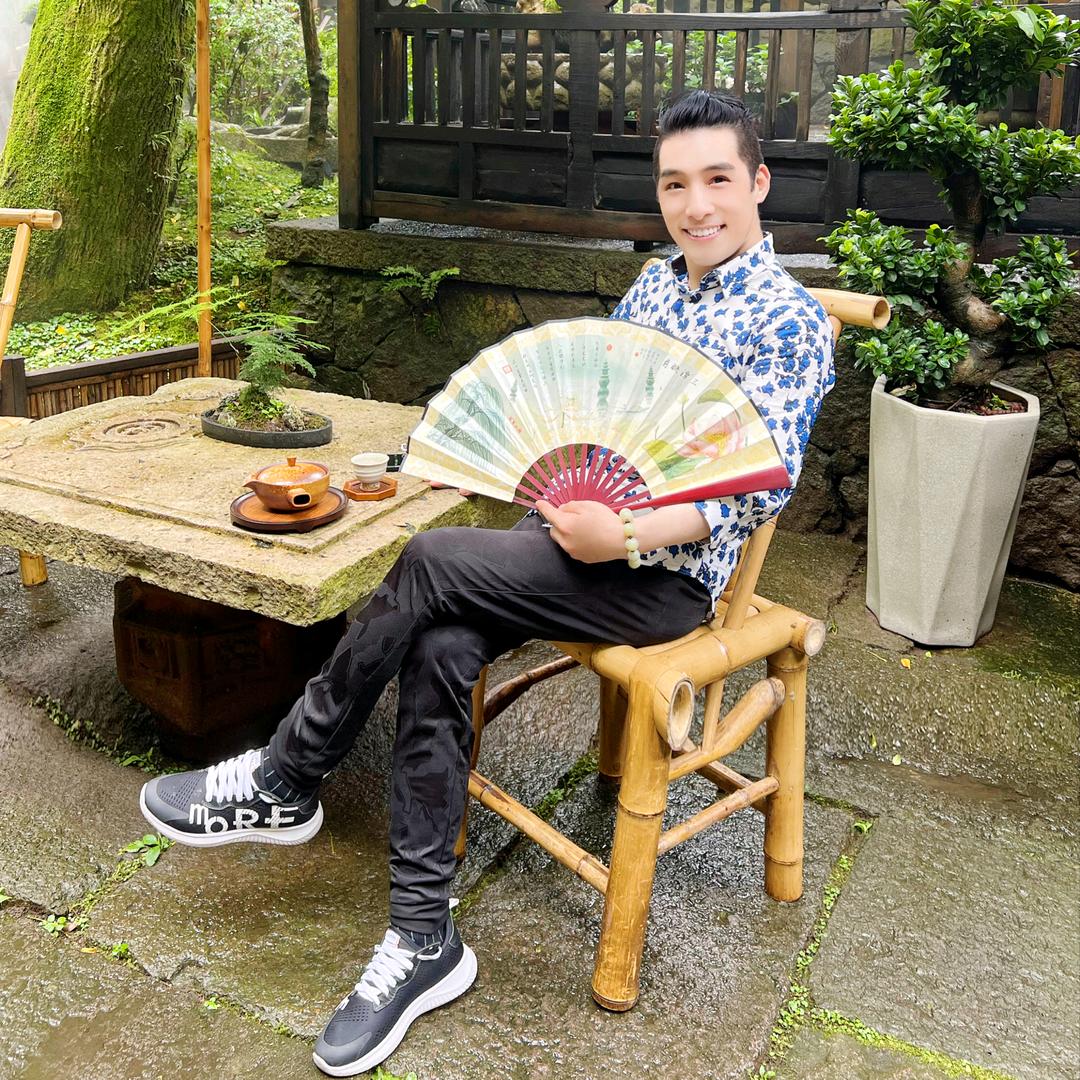 爱玩的杭州大叔