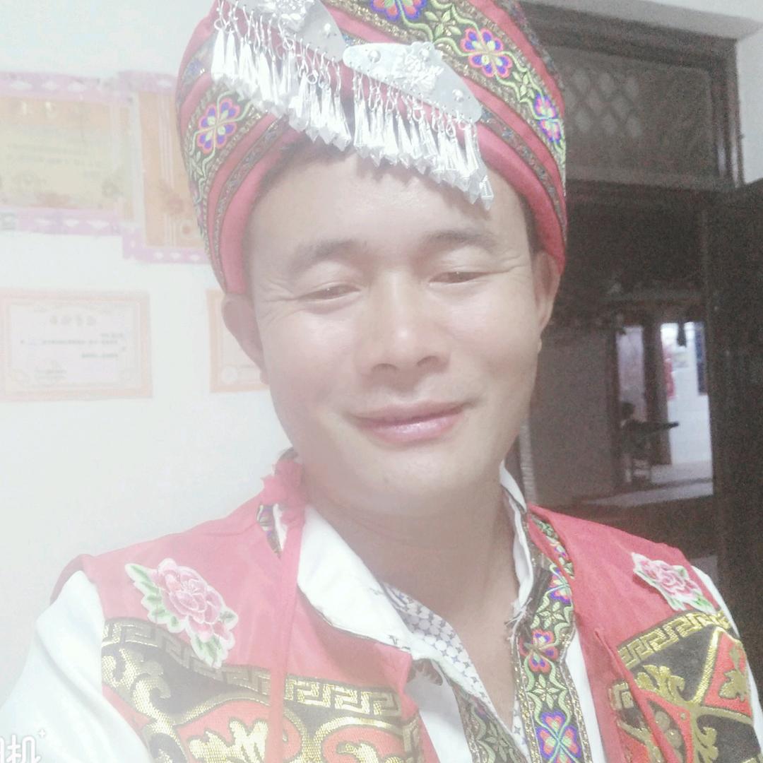 洗甘蔗团队@景东晓哥