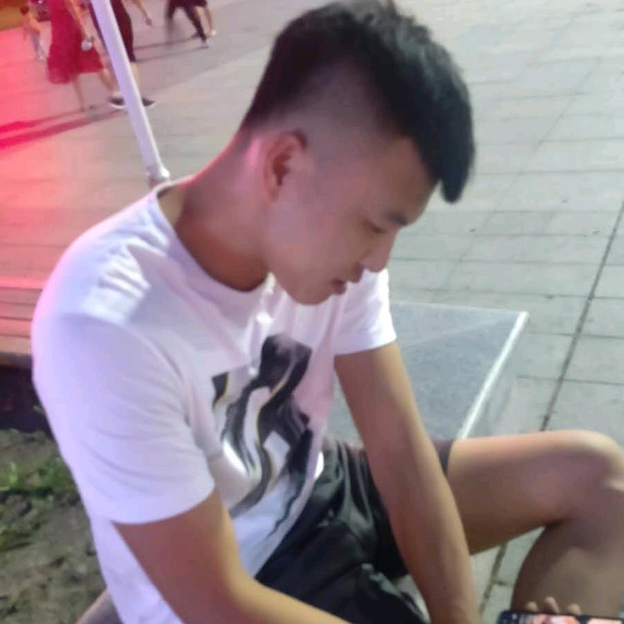 坤少