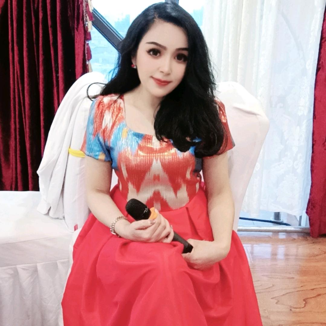 巧克力卡通婚礼策划创始人