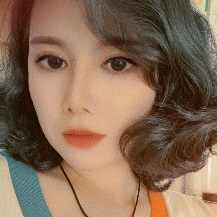 黄爷（三个孩子的母亲）