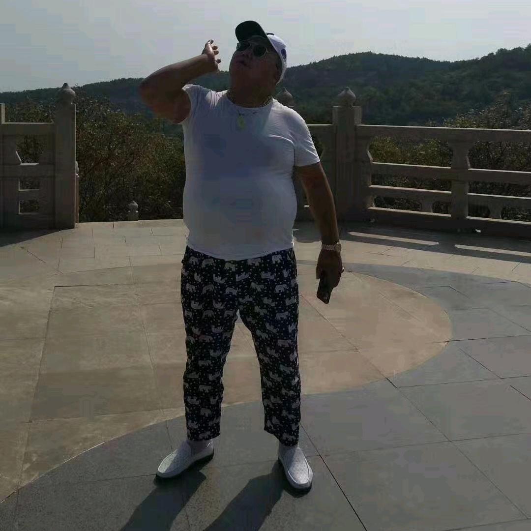 熊少，熊浩天