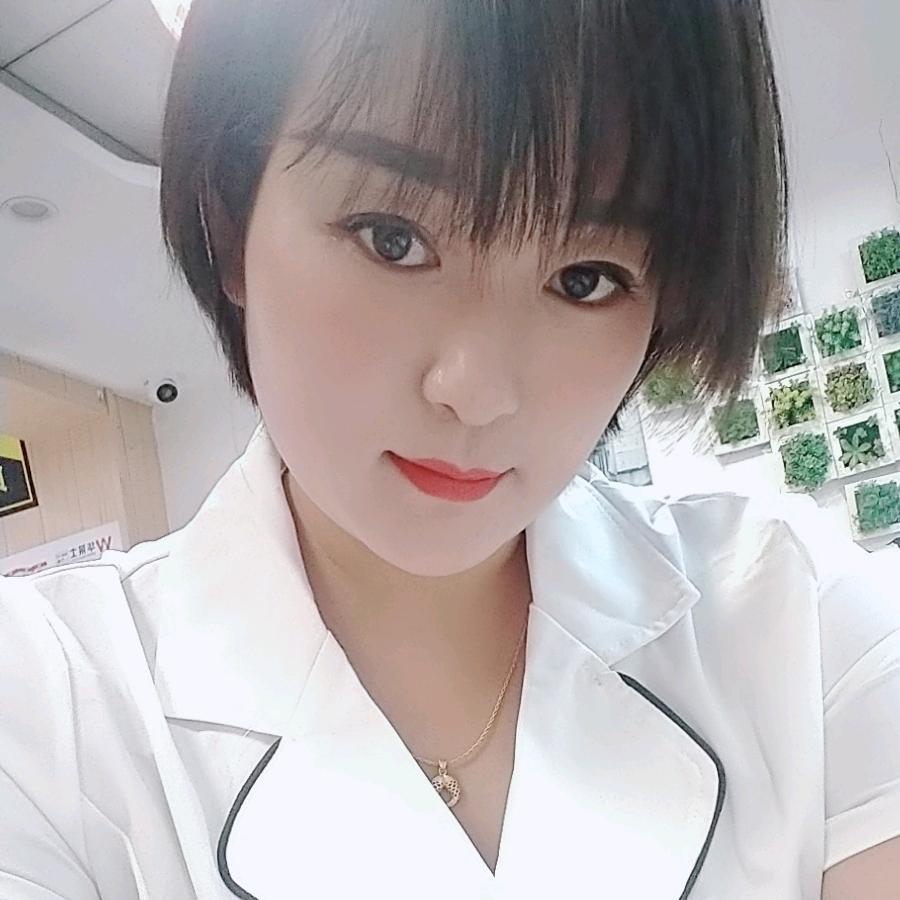 张小许 鸡蛋灌饼 烤冷面
