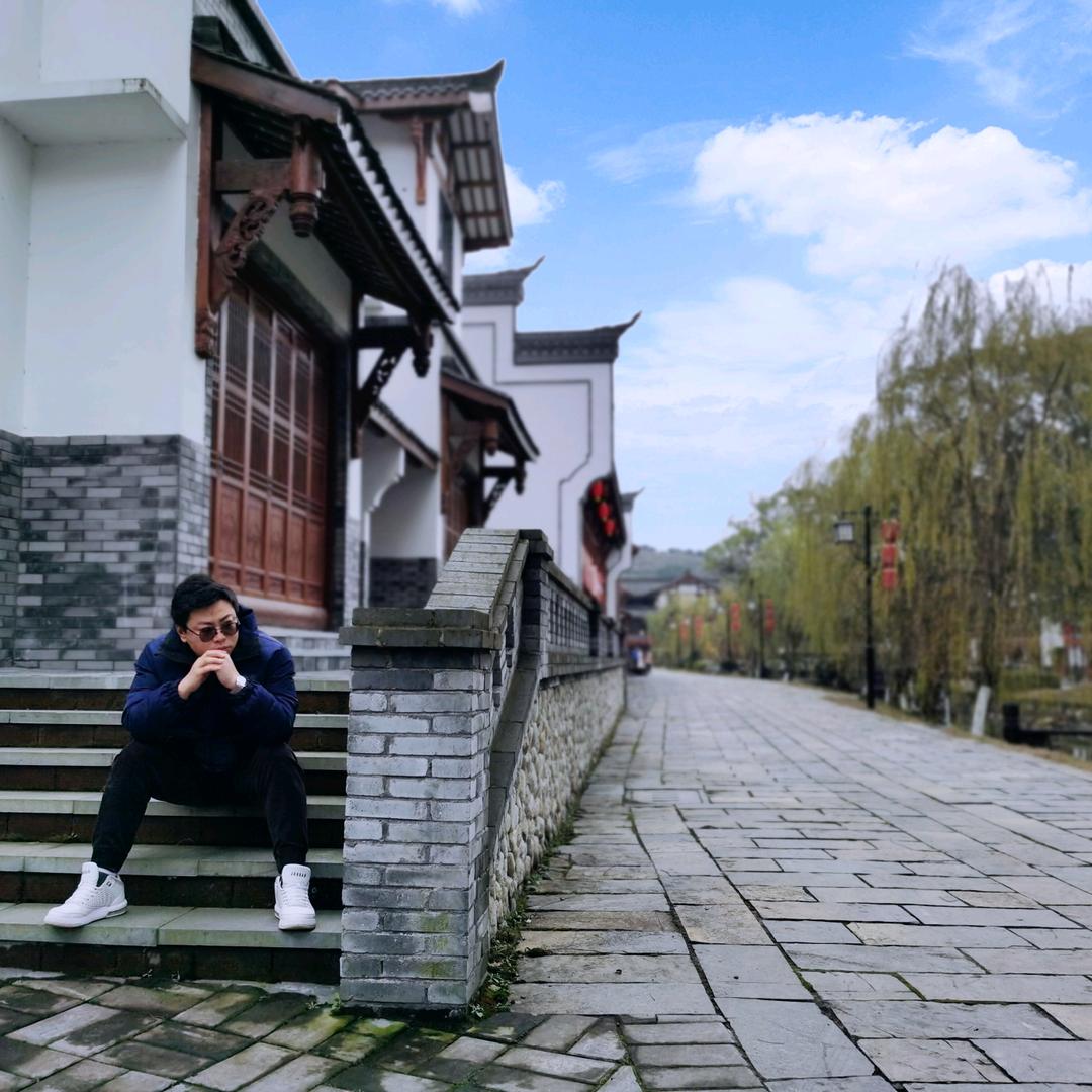 無文化的罗老师