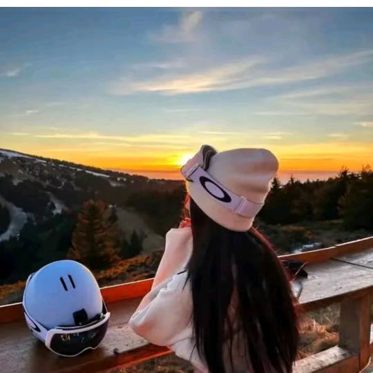 春丝文化传媒小慧