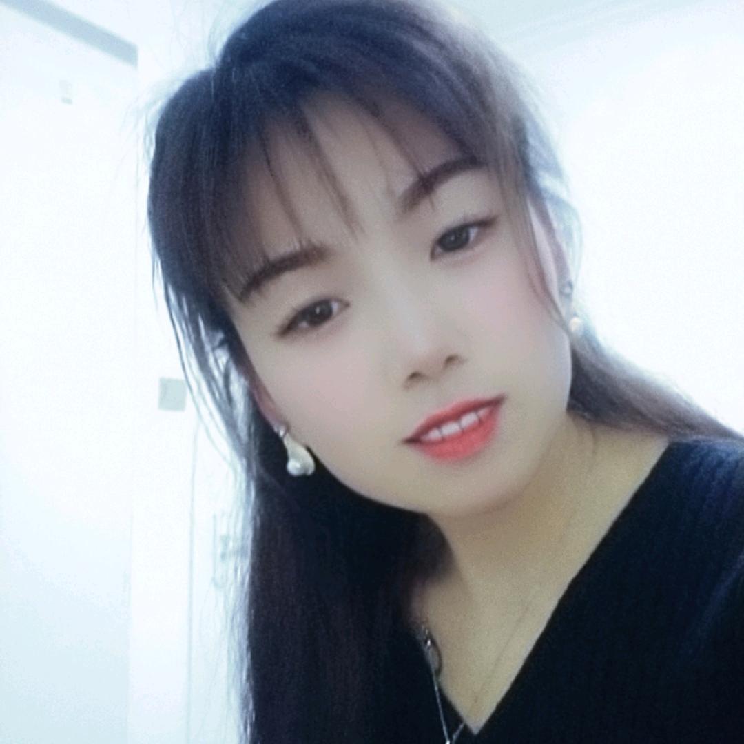 春梅爱跳舞
