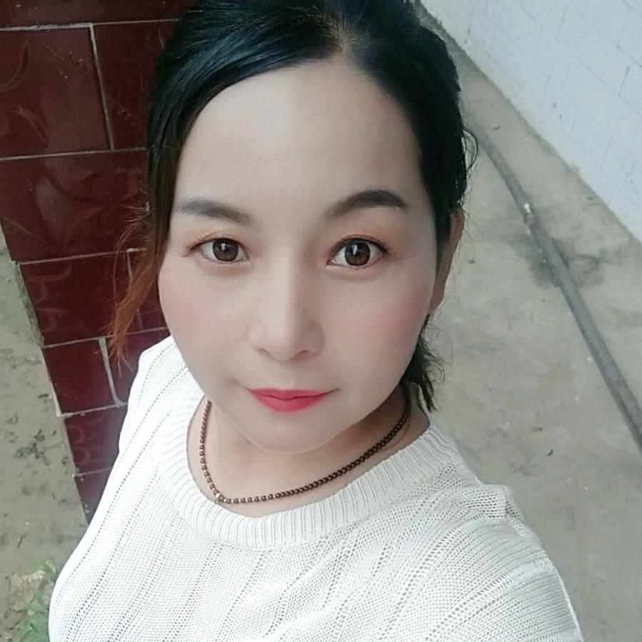 莹莹