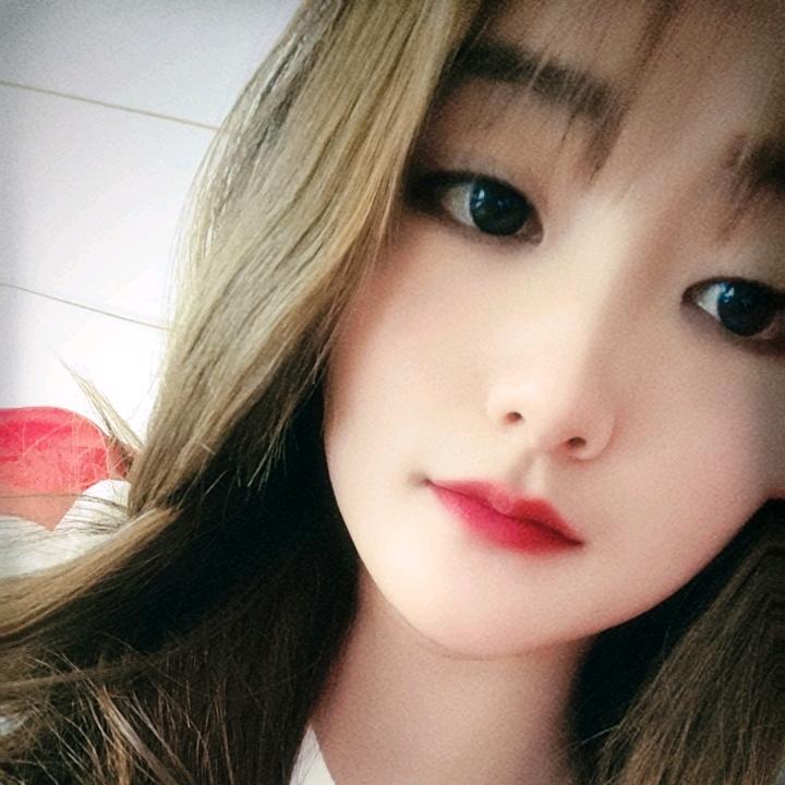 丽丽🌸